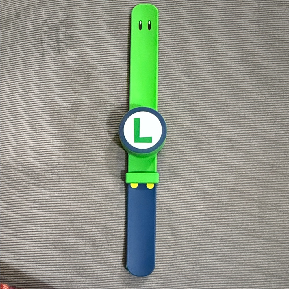 Nintendo LUIGI power up band